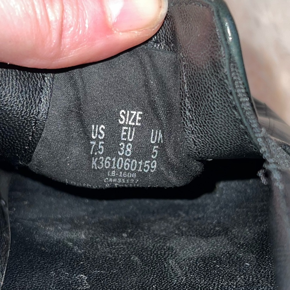 DKNY flats size 7.5 - Picture 7 of 7